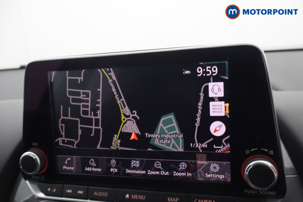 Nissan Juke N-Connecta Manual Petrol SUV - Stock Number (1677476) - 21st supplementary image