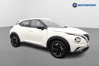 Nissan Juke N-Connecta Manual Petrol SUV - Stock Number (1677476) - Drivers side front corner