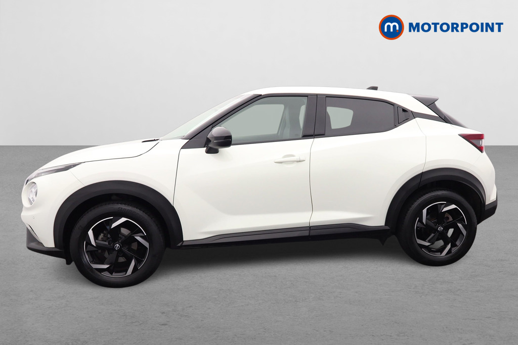 Nissan Juke N-Connecta Manual Petrol SUV - Stock Number (1677476) - Passenger side