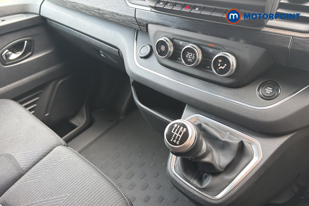Renault Trafic Extra Sport Manual Diesel Panel Van - Stock Number (1677740) - 15th supplementary image
