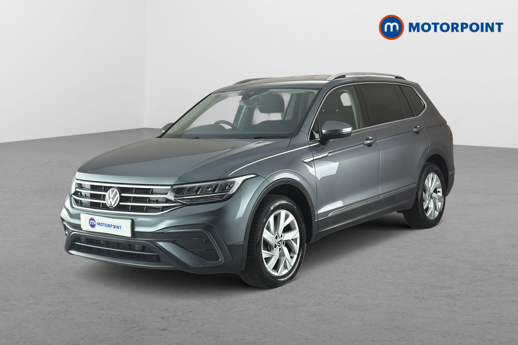 Volkswagen Tiguan Allspace Life Automatic Petrol SUV - Stock Number (1677909) - Passenger side front corner