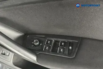 Volkswagen Tiguan Allspace Life Automatic Petrol SUV - Stock Number (1677909) - 19th supplementary image