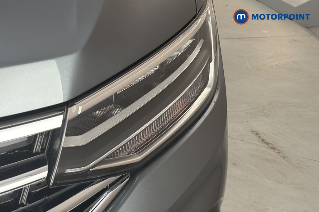 Volkswagen Tiguan Allspace Life Automatic Petrol SUV - Stock Number (1677909) - 42nd supplementary image