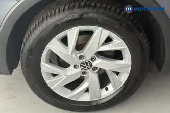 Volkswagen Tiguan Allspace Life Automatic Petrol SUV - Stock Number (1677909) - 46th supplementary image