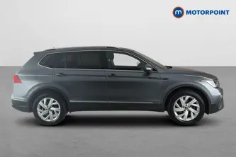 Volkswagen Tiguan Allspace Life Automatic Petrol SUV - Stock Number (1677909) - Passenger side
