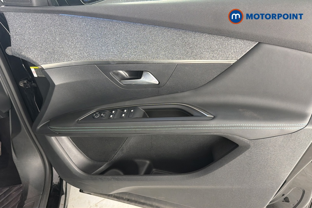 Peugeot 3008 Allure Premium Automatic Diesel SUV - Stock Number (1678010) - 18th supplementary image