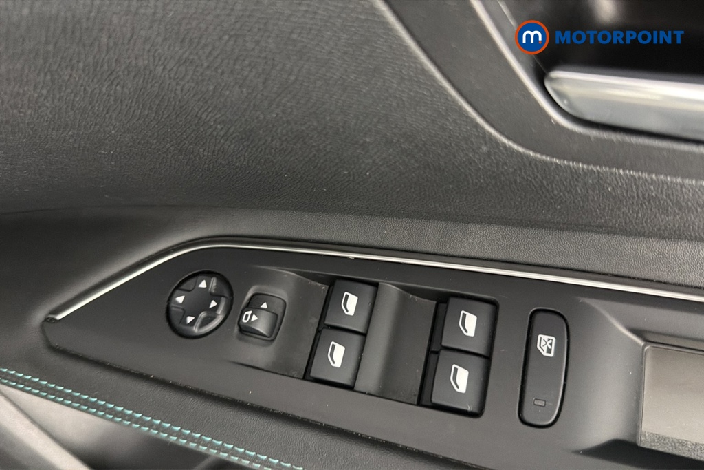 Peugeot 3008 Allure Premium Automatic Diesel SUV - Stock Number (1678010) - 19th supplementary image