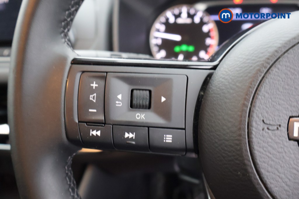 Nissan Qashqai Acenta Premium Manual Petrol SUV - Stock Number (1678031) - 2nd supplementary image