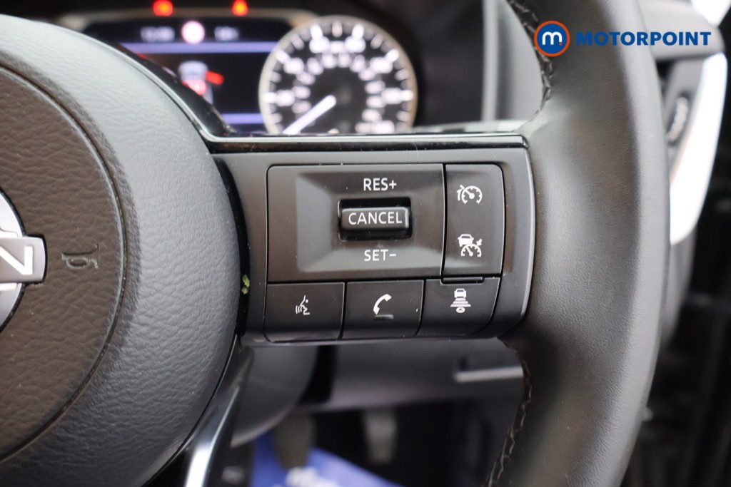 Nissan Qashqai Acenta Premium Manual Petrol SUV - Stock Number (1678031) - 3rd supplementary image