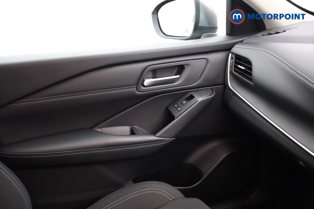Nissan Qashqai Acenta Premium Manual Petrol SUV - Stock Number (1678031) - 11th supplementary image