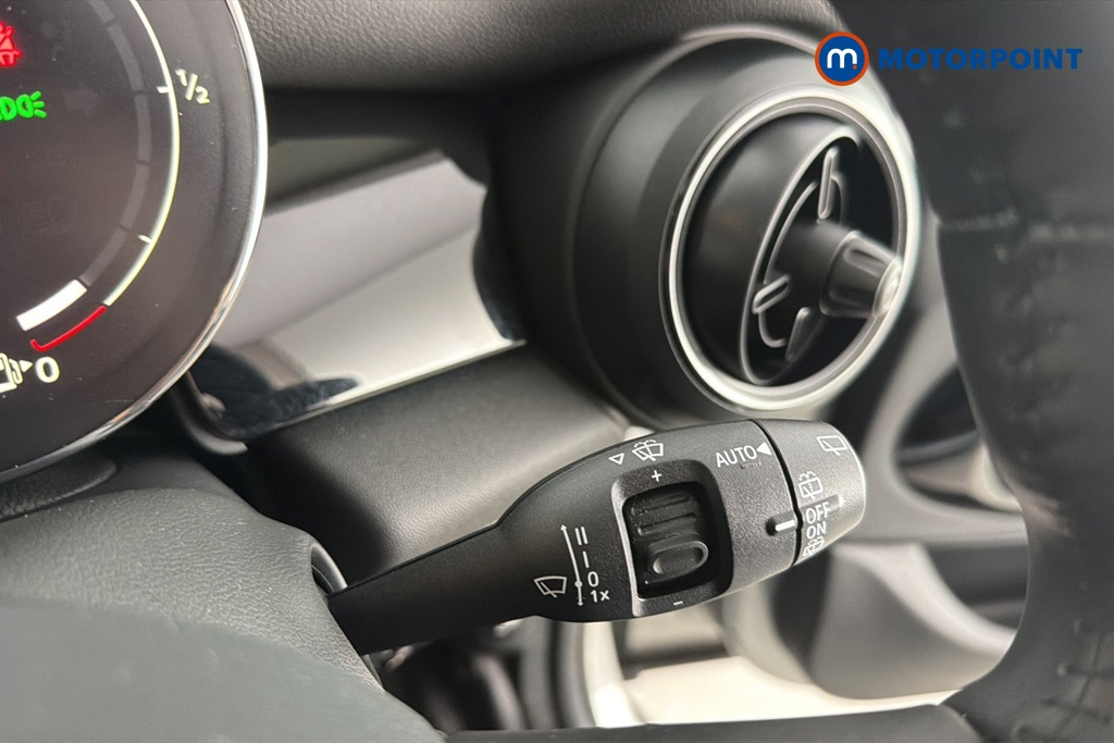 Mini Hatchback Cooper Classic Automatic Petrol Hatchback - Stock Number (1678227) - 6th supplementary image