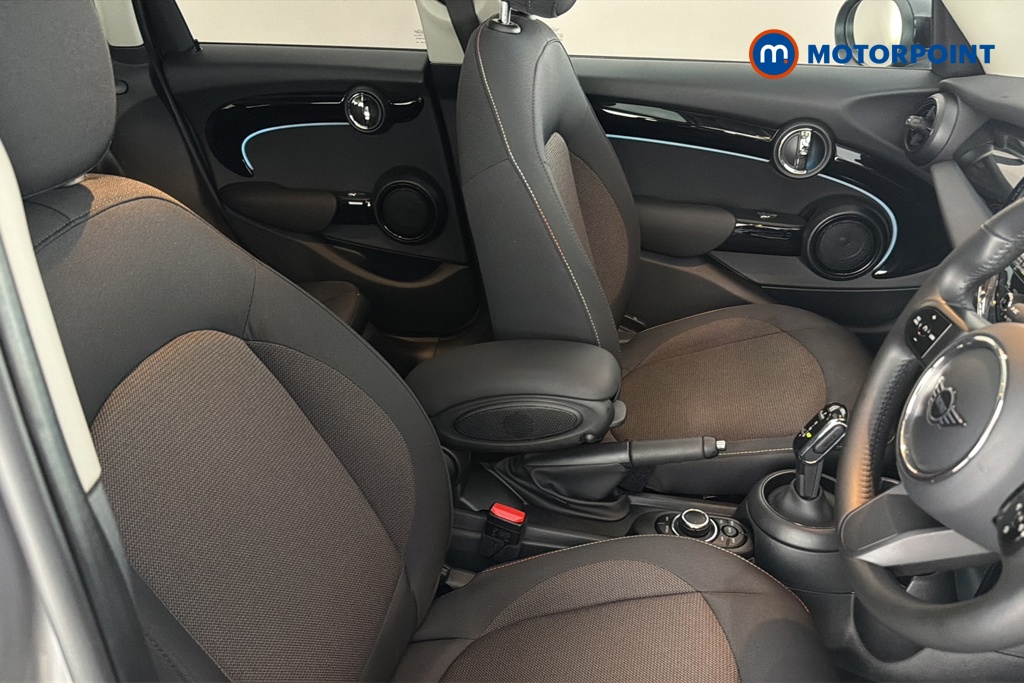 Mini Hatchback Cooper Classic Automatic Petrol Hatchback - Stock Number (1678227) - 22nd supplementary image