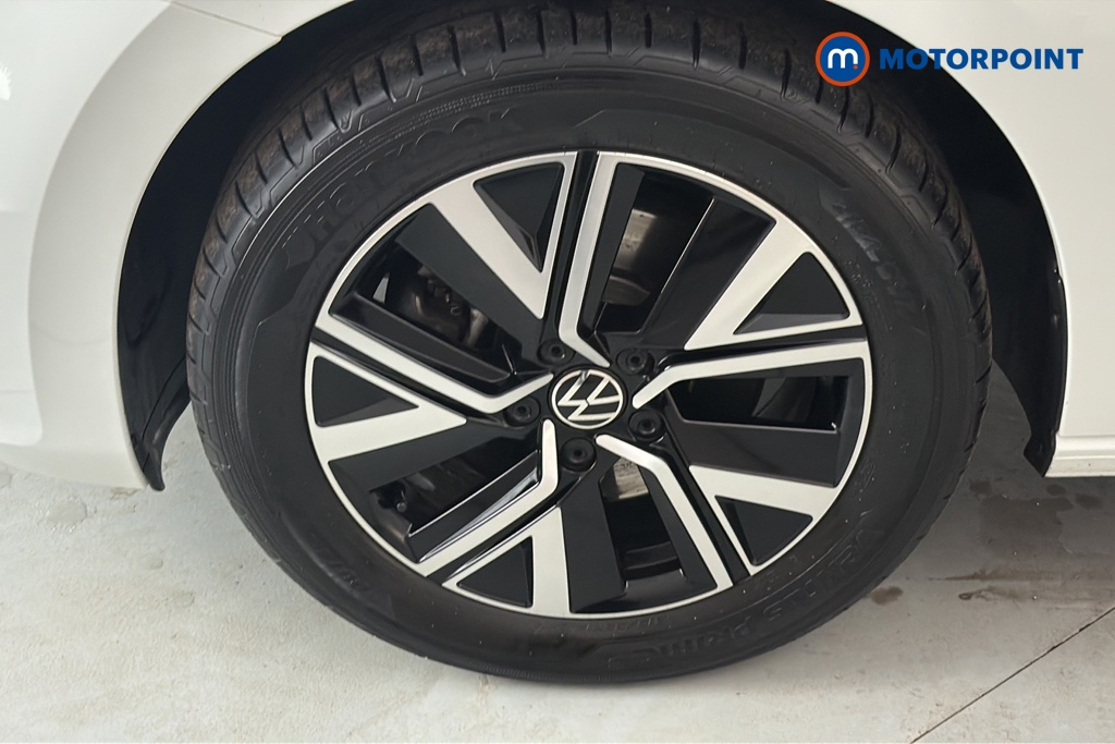 Volkswagen Touran SEL Automatic Petrol People Carrier - Stock Number (1678708) - 44th supplementary image