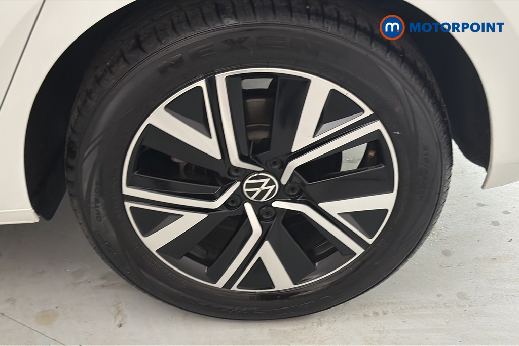 Volkswagen Touran SEL Automatic Petrol People Carrier - Stock Number (1678708) - 45th supplementary image