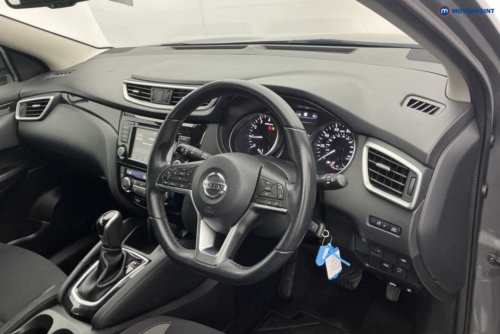 Nissan Qashqai Acenta Premium Automatic Petrol SUV - Stock Number (1678737) - 8th supplementary image