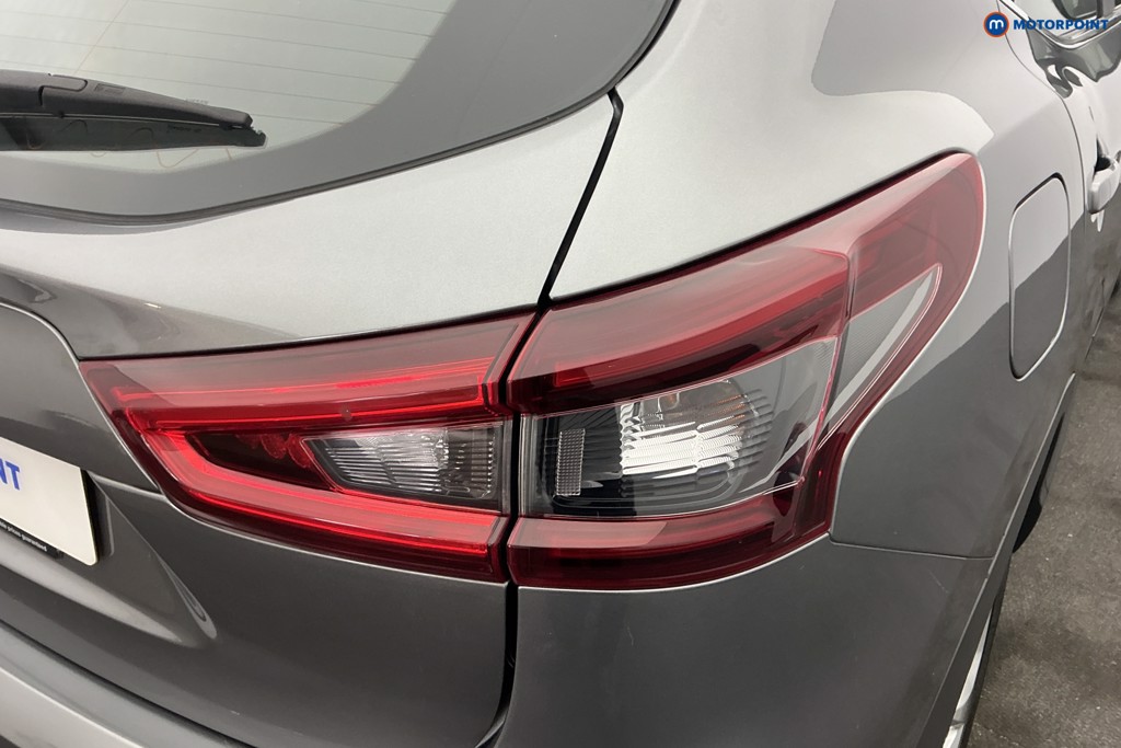 Nissan Qashqai Acenta Premium Automatic Petrol SUV - Stock Number (1678737) - 30th supplementary image