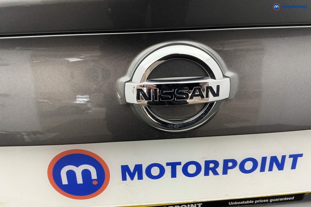 Nissan Qashqai Acenta Premium Automatic Petrol SUV - Stock Number (1678737) - 32nd supplementary image