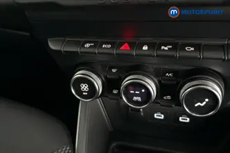 Dacia Duster Prestige Manual Petrol SUV - Stock Number (1678746) - 12th supplementary image