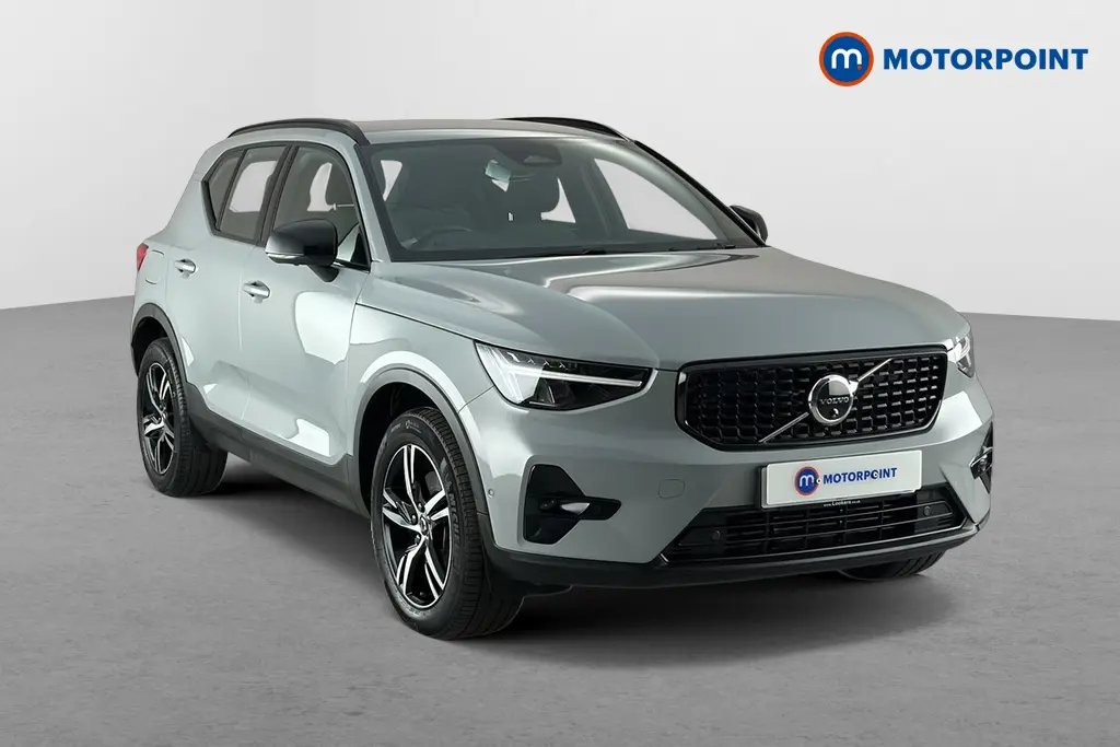 2024 Volvo XC40