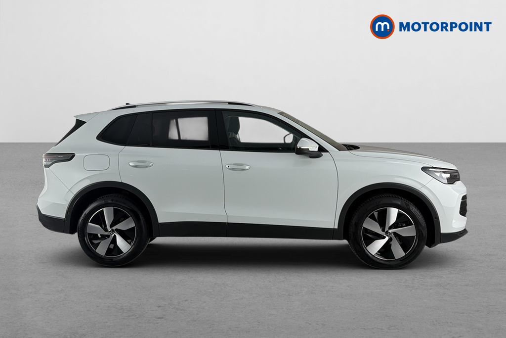 Volkswagen Tiguan Match Automatic Diesel SUV - Stock Number (1678980) - Passenger side