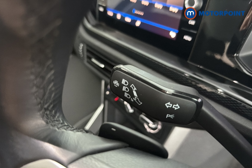 Volkswagen Taigo Life Automatic Petrol SUV - Stock Number (1679051) - 5th supplementary image