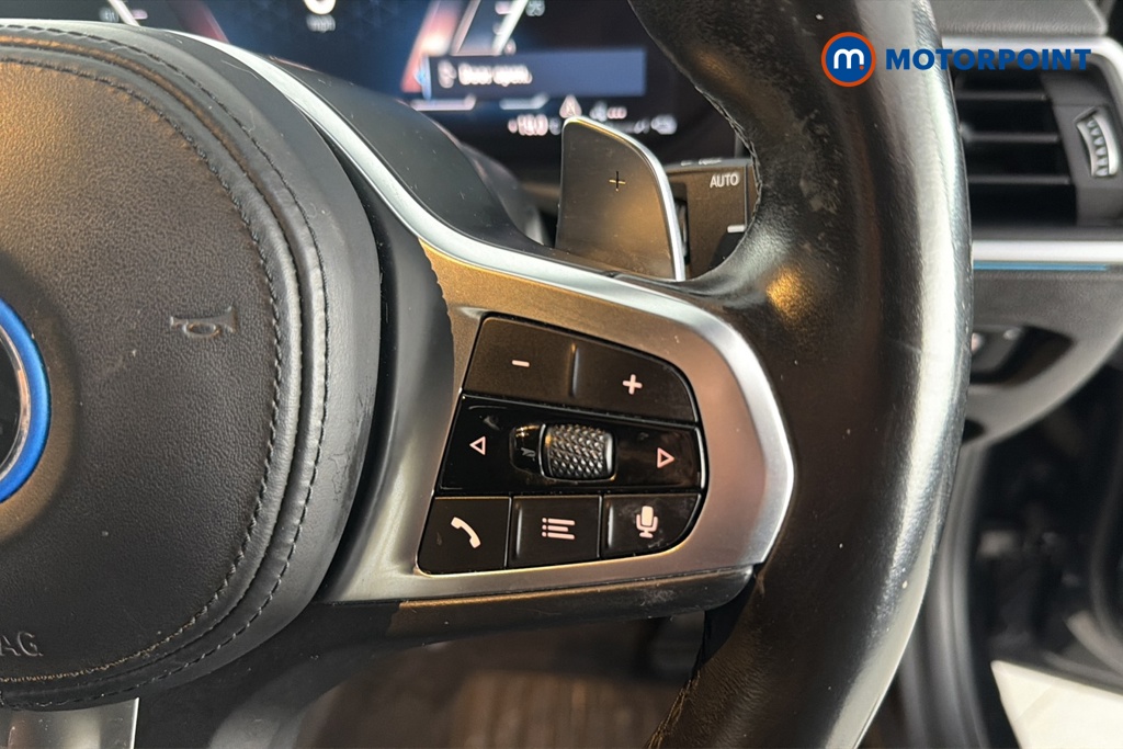 BMW 3 Series M Sport Automatic Petrol Plug-In Hybrid Estate - Stock Number (1674599) - 3rd supplementary image