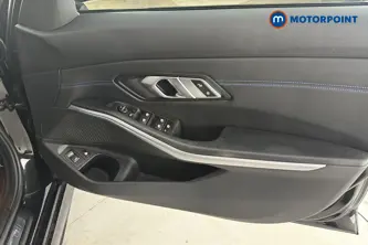 BMW 3 Series M Sport Automatic Petrol Plug-In Hybrid Estate - Stock Number (1674599) - 18th supplementary image