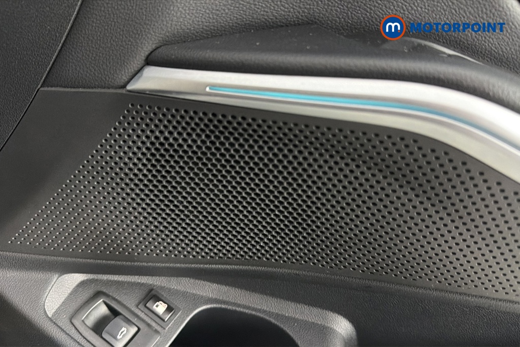 BMW 3 Series M Sport Automatic Petrol Plug-In Hybrid Estate - Stock Number (1674599) - 21st supplementary image