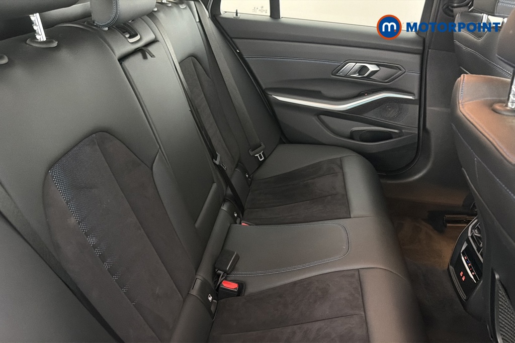 BMW 3 Series M Sport Automatic Petrol Plug-In Hybrid Estate - Stock Number (1674599) - 25th supplementary image