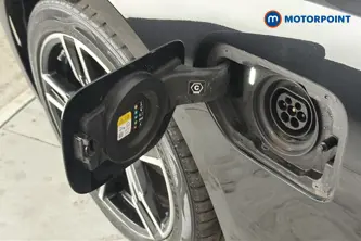 BMW 3 Series M Sport Automatic Petrol Plug-In Hybrid Estate - Stock Number (1674599) - 40th supplementary image