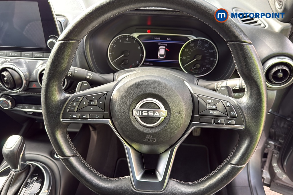 Nissan Juke N-Connecta Automatic Petrol SUV - Stock Number (1677031) - 2nd supplementary image