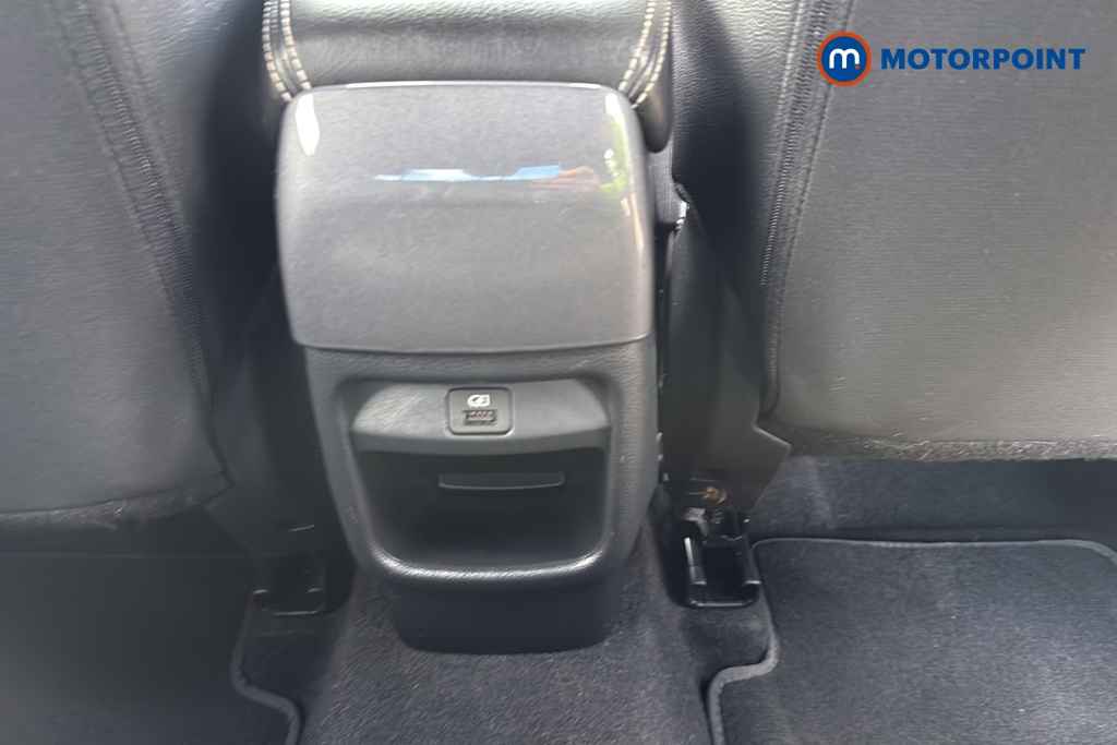 Nissan Juke N-Connecta Automatic Petrol SUV - Stock Number (1677031) - 28th supplementary image
