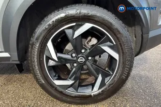 Nissan Juke N-Connecta Automatic Petrol SUV - Stock Number (1677031) - 45th supplementary image