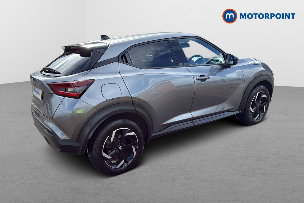 Nissan Juke N-Connecta Automatic Petrol SUV - Stock Number (1677031) - Passenger side rear corner