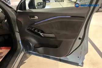 Nissan Juke Tekna-Plus Automatic Petrol-Electric Hybrid SUV - Stock Number (1677067) - 18th supplementary image