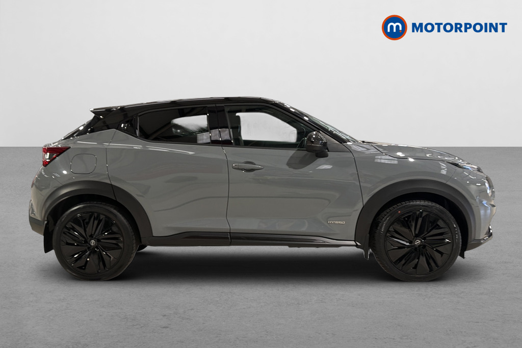 Nissan Juke Tekna-Plus Automatic Petrol-Electric Hybrid SUV - Stock Number (1677067) - Passenger side