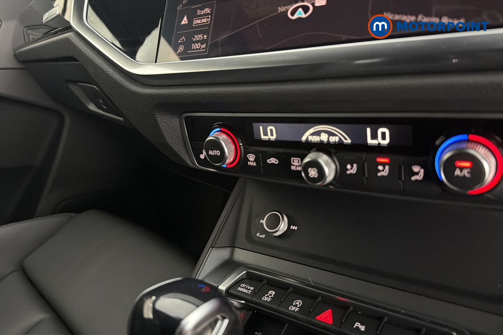 Audi Q3 Black Edition Automatic Petrol SUV - Stock Number (1678556) - 12th supplementary image