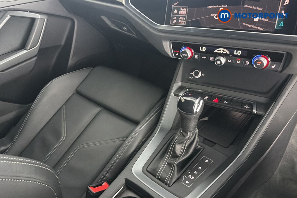 Audi Q3 Black Edition Automatic Petrol SUV - Stock Number (1678556) - 15th supplementary image