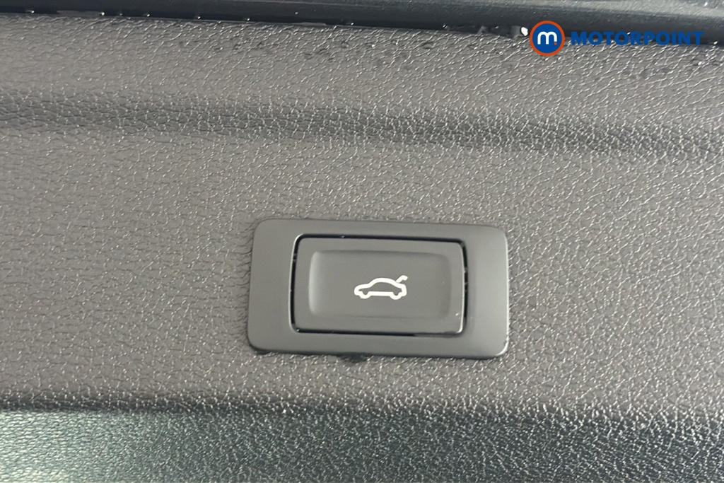 Audi Q3 Black Edition Automatic Petrol SUV - Stock Number (1678556) - 35th supplementary image