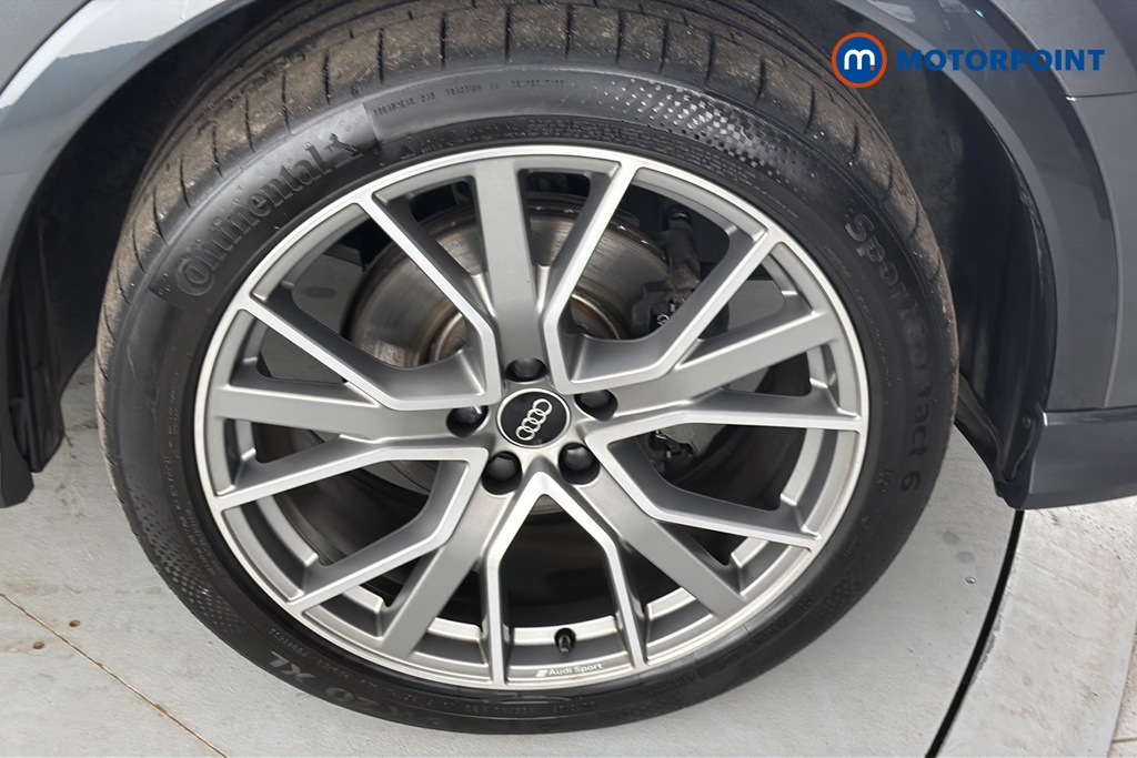 Audi Q3 Black Edition Automatic Petrol SUV - Stock Number (1678556) - 47th supplementary image