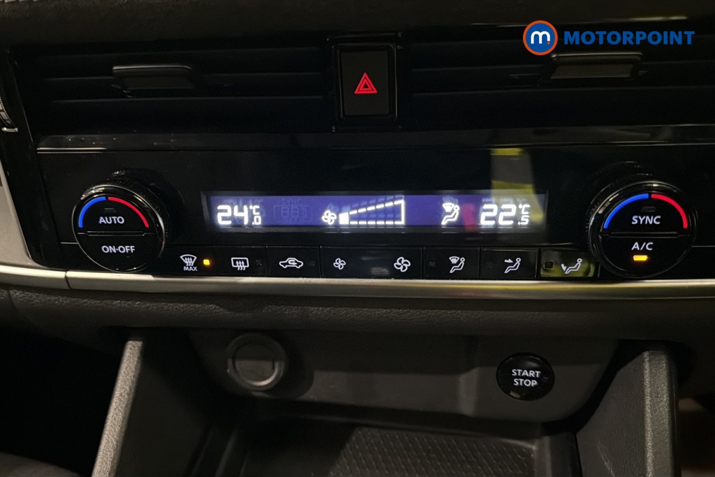 Nissan Qashqai Acenta Premium Automatic Petrol-Electric Hybrid SUV - Stock Number (1678568) - 12th supplementary image