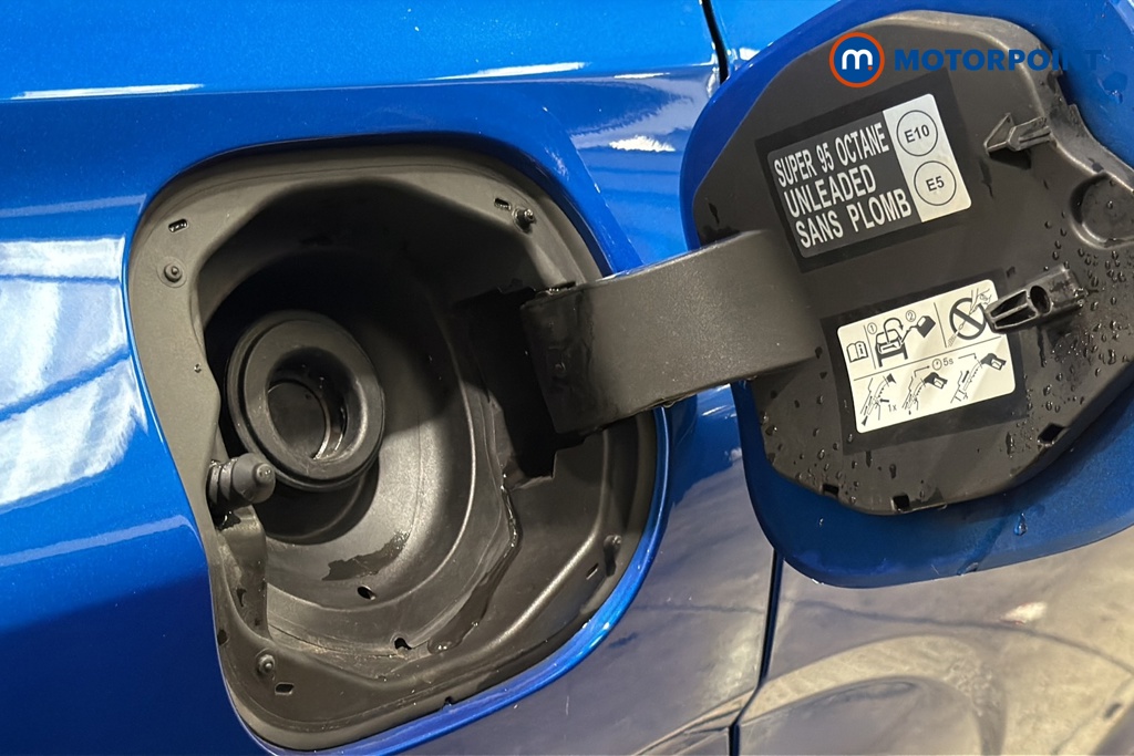 Nissan Qashqai Acenta Premium Automatic Petrol-Electric Hybrid SUV - Stock Number (1678568) - 41st supplementary image