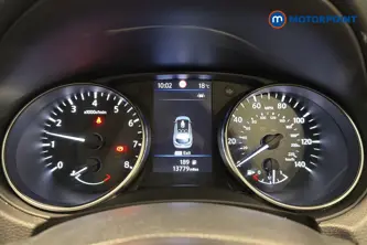 Nissan Qashqai N-Motion Manual Petrol SUV - Stock Number (1677414) - 7th supplementary image