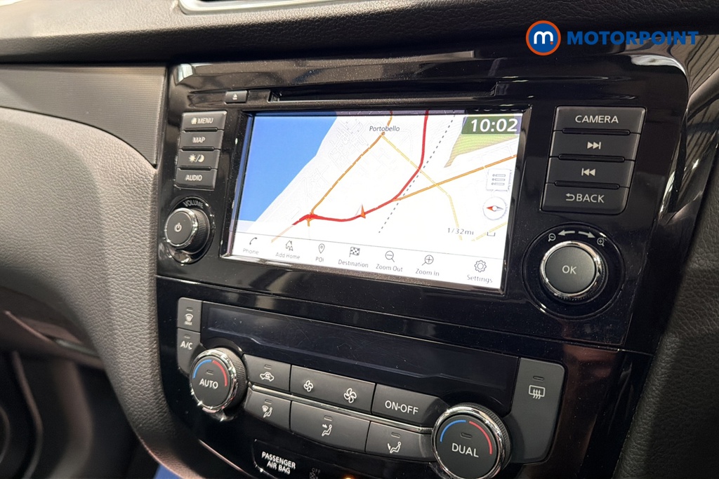 Nissan Qashqai N-Motion Manual Petrol SUV - Stock Number (1677414) - 9th supplementary image