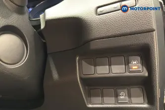 Nissan Qashqai N-Motion Manual Petrol SUV - Stock Number (1677414) - 11th supplementary image
