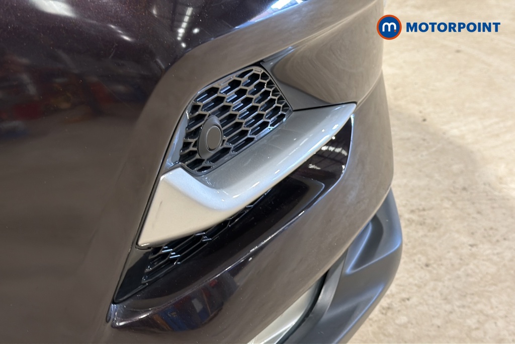 Nissan Qashqai N-Motion Manual Petrol SUV - Stock Number (1677414) - 38th supplementary image