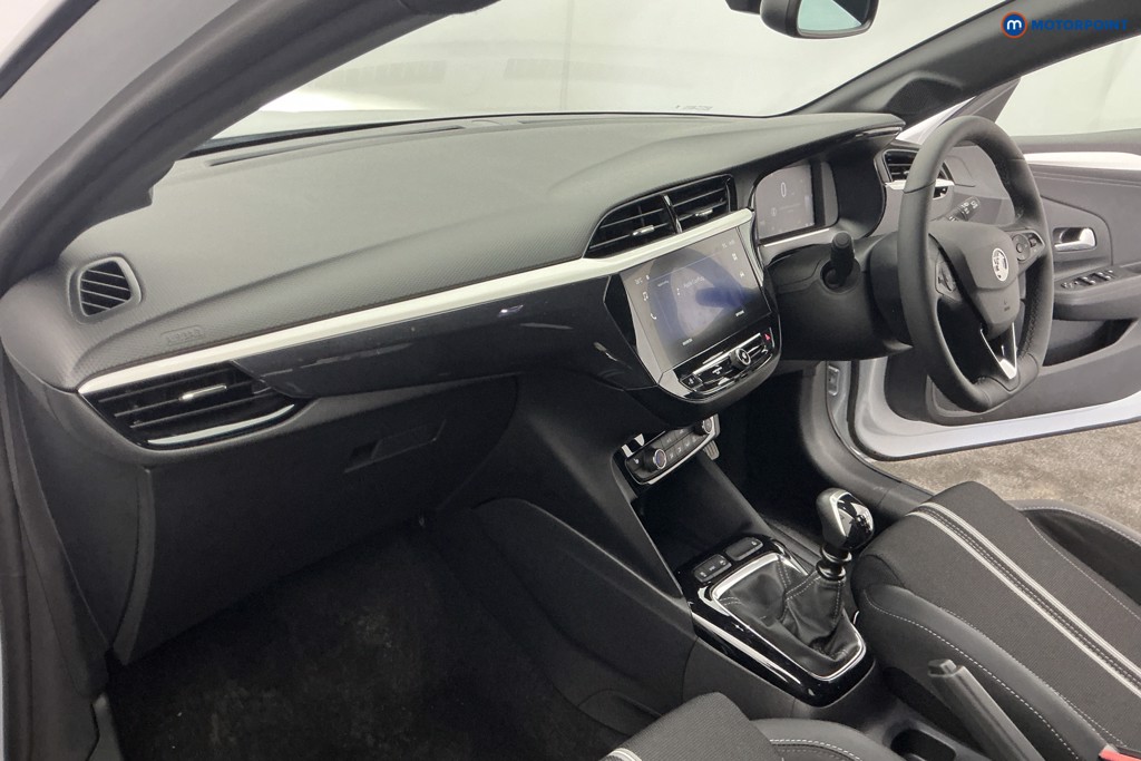Vauxhall Corsa YES Manual Petrol Hatchback - Stock Number (1639907) - 9th supplementary image