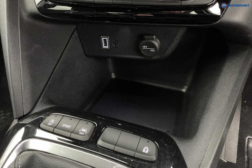 Vauxhall Corsa YES Manual Petrol Hatchback - Stock Number (1639907) - 16th supplementary image