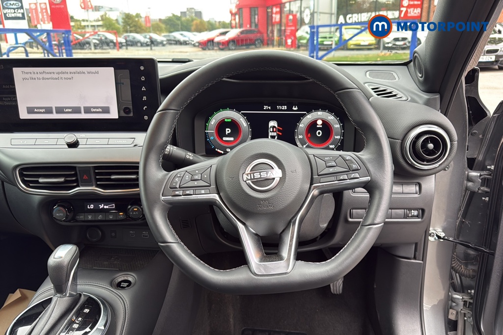 Nissan Juke N-Connecta Automatic Petrol-Electric Hybrid SUV - Stock Number (1653439) - 2nd supplementary image