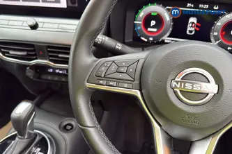 Nissan Juke N-Connecta Automatic Petrol-Electric Hybrid SUV - Stock Number (1653439) - 4th supplementary image